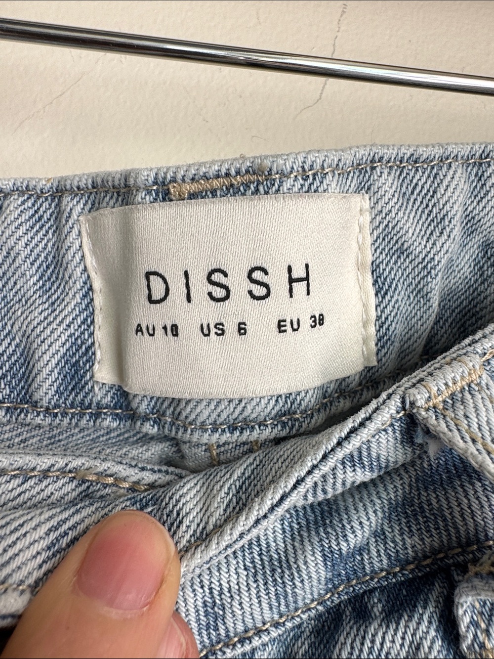 DISSH Light Wash High-Rise Straight Jeans - Picture 3 of 7